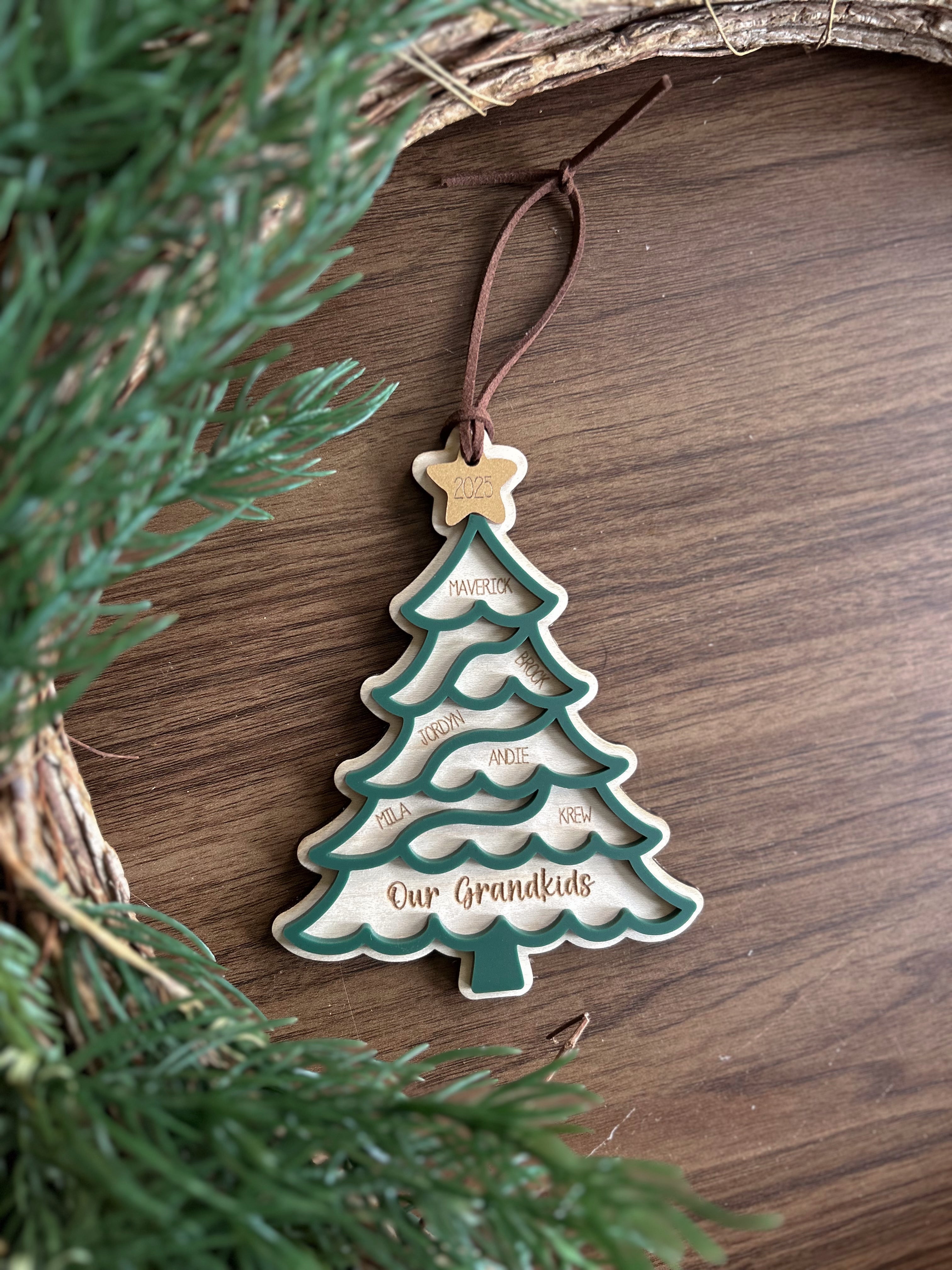 Personalized Grandchildren/Family Christmas Tree Ornament